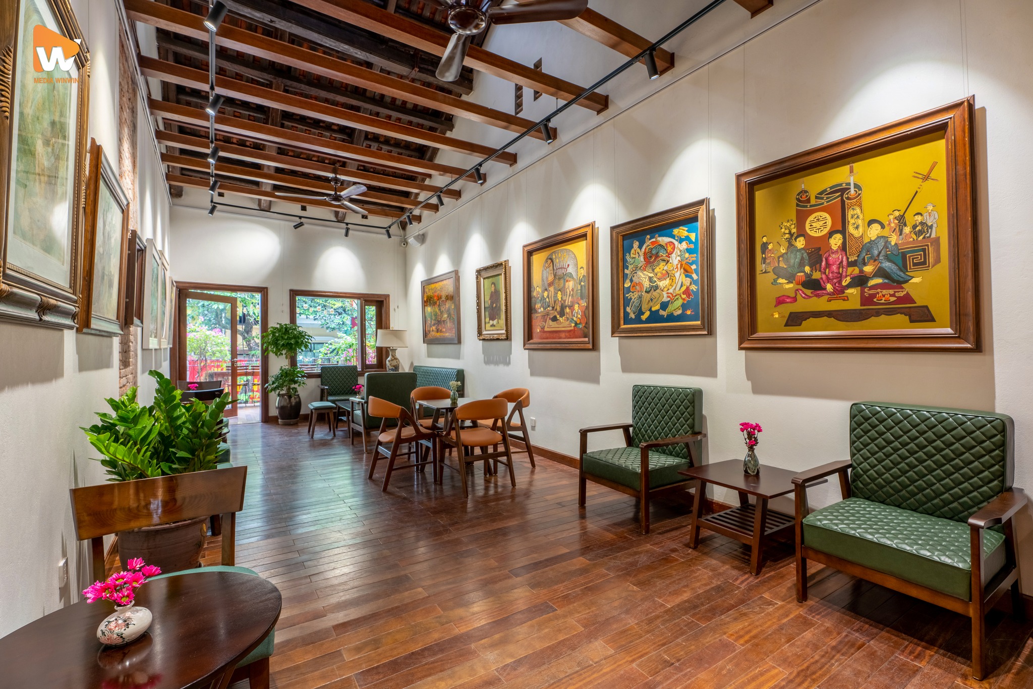 Báo giá dịch vụ chụp ảnh khách sạn làm quảng cáo của studio win win media