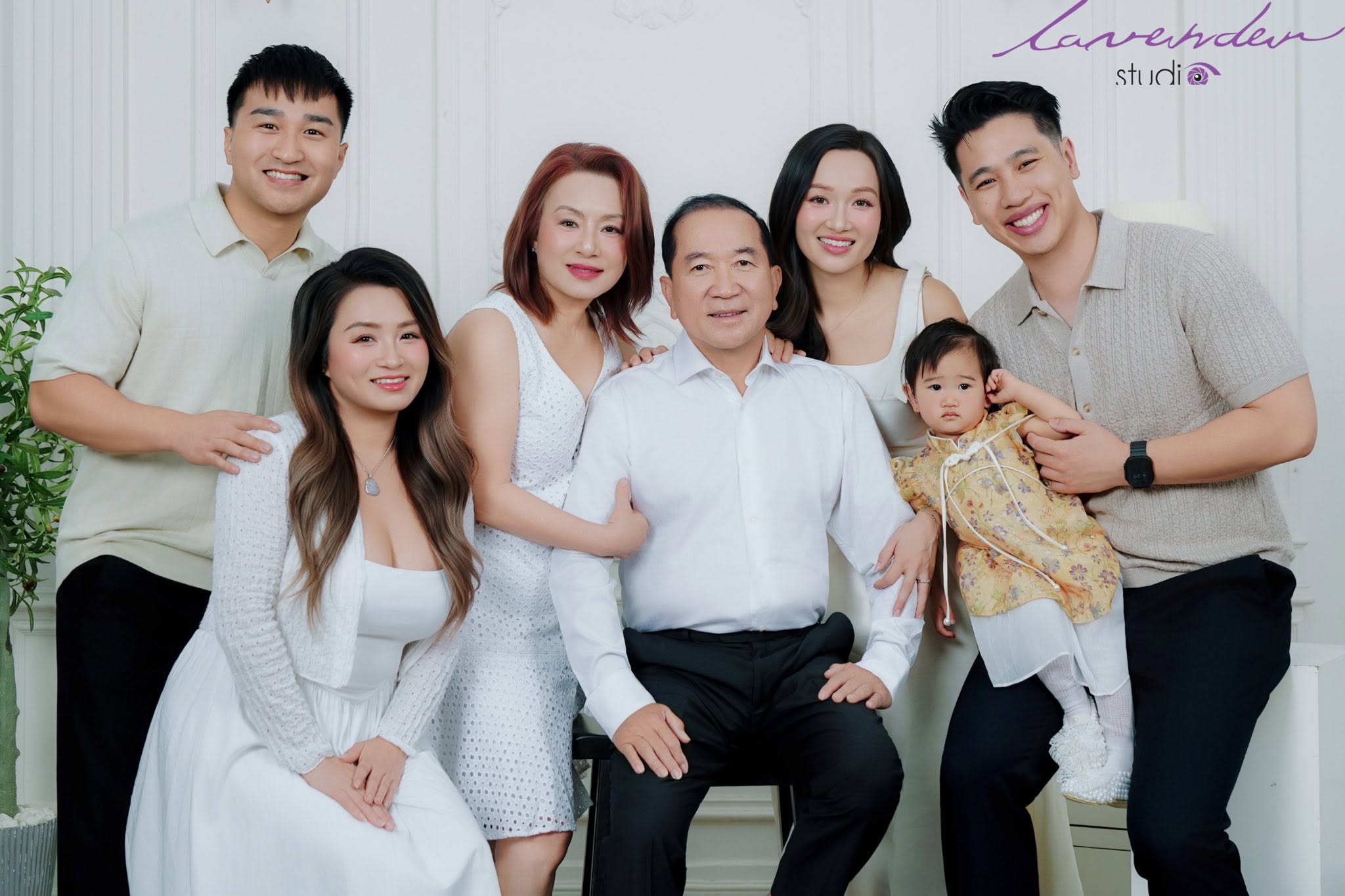 Báo giá dịch vụ chụp ảnh gia đình tại tphcm