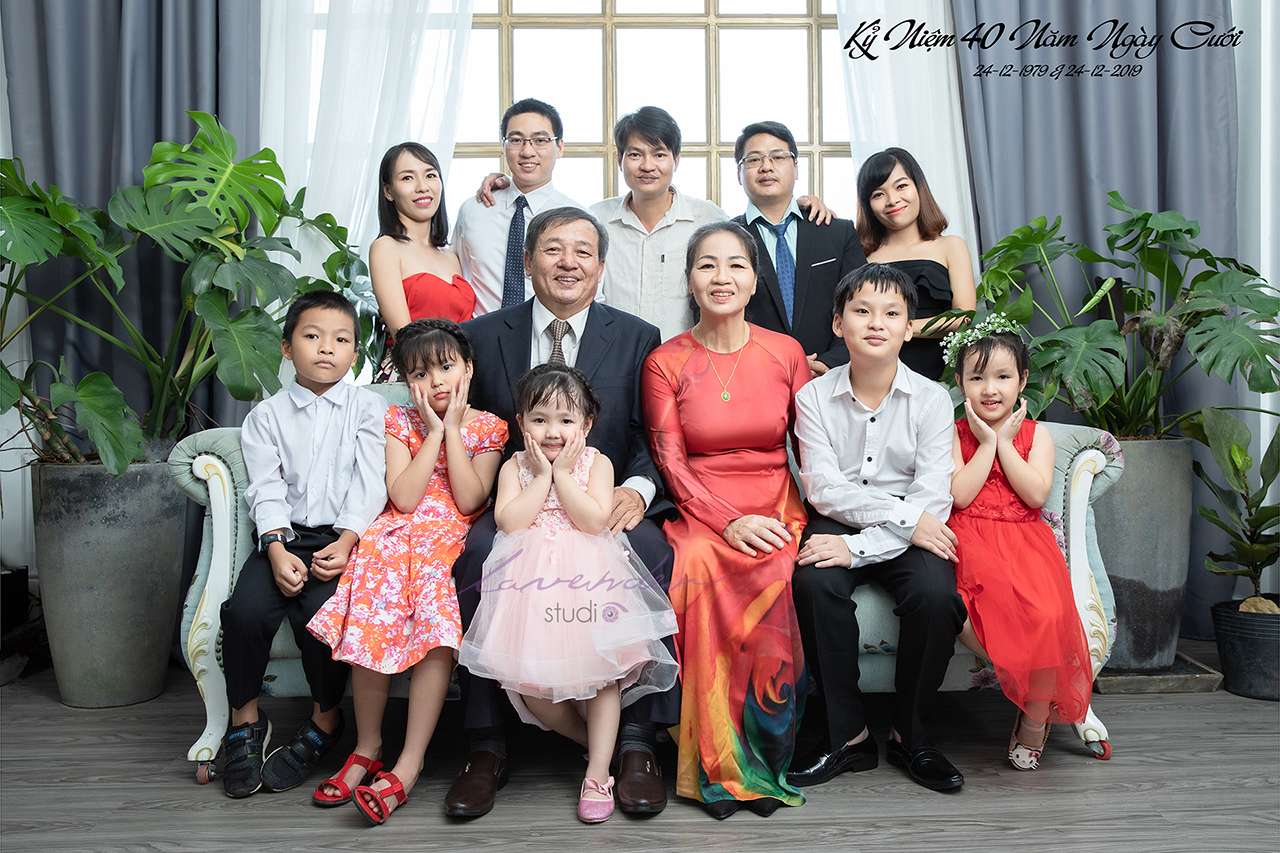 chụp ảnh đại gia đình đẹp ở Huế