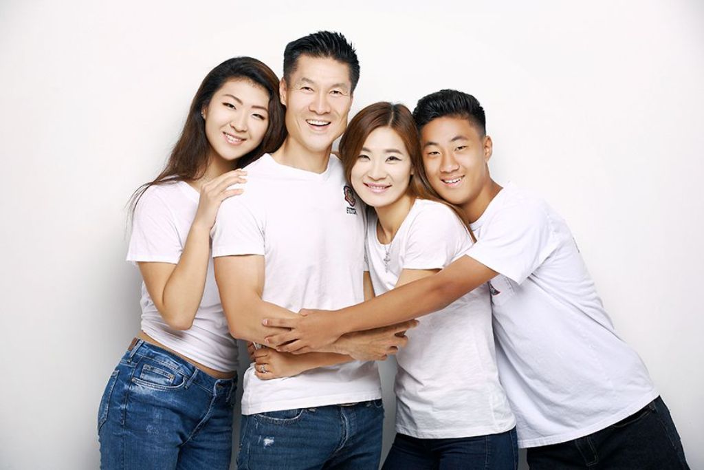 NGOAN Studio – Nơi cung cấp dịch vụ chụp ảnh gia đình chuyên nghiệp