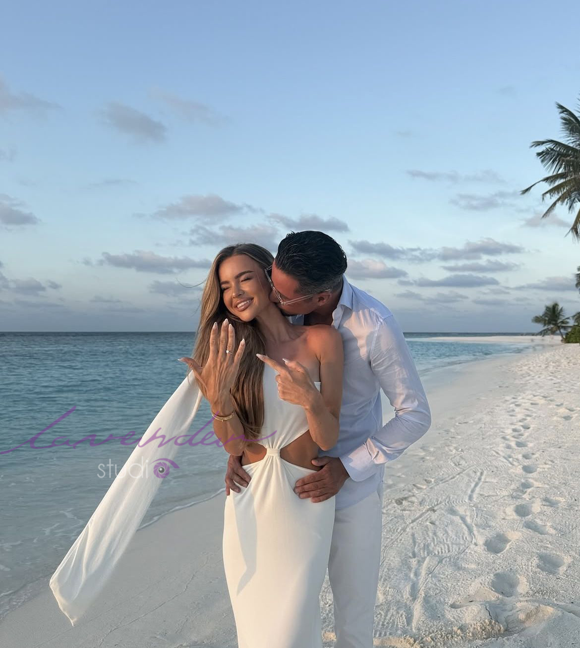 Chụp hình cầu hôn lãng mạn ở Đà Nẵng