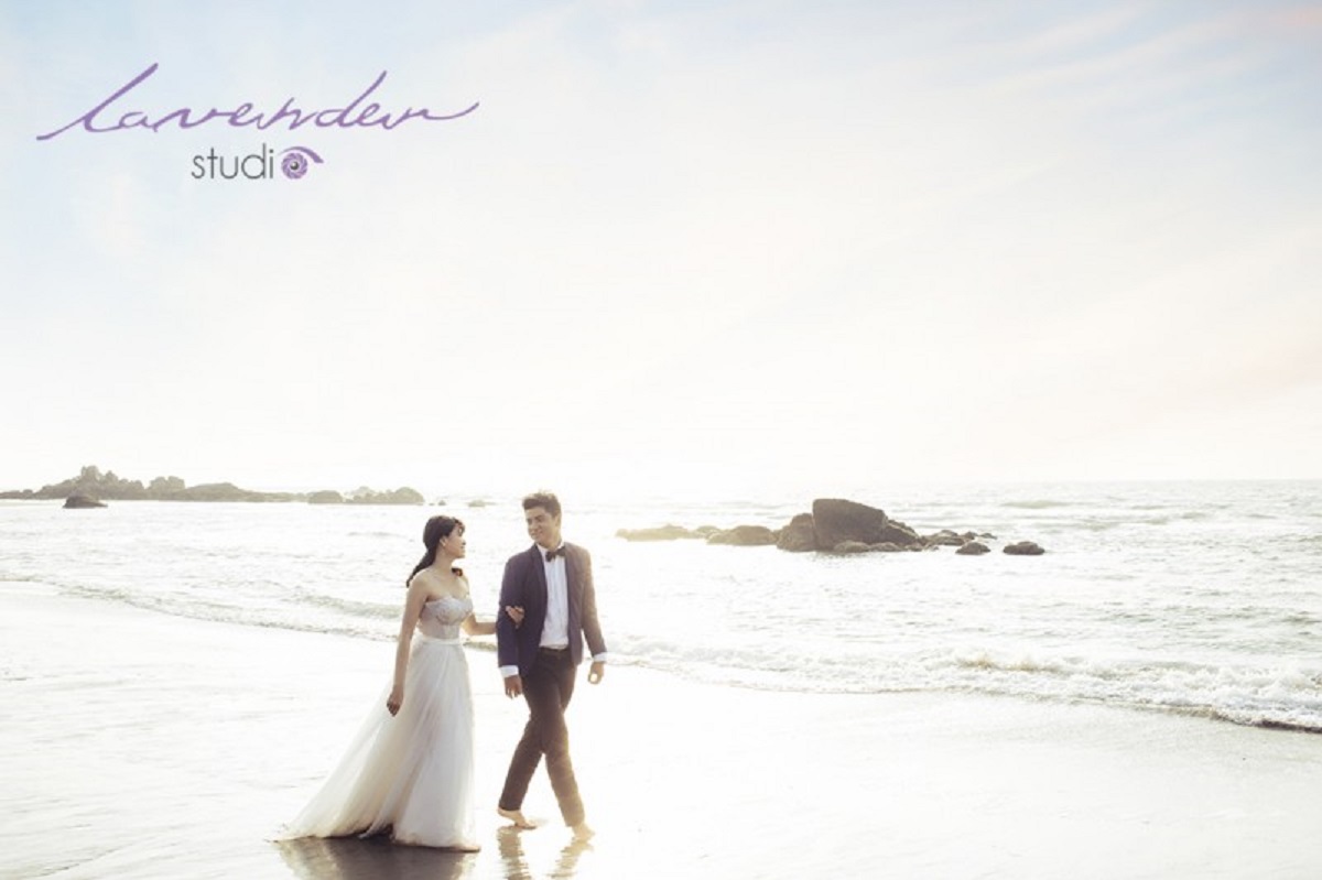 Chụp hình cưới ngoại cảnh ở bãi biển Hồ Cốc