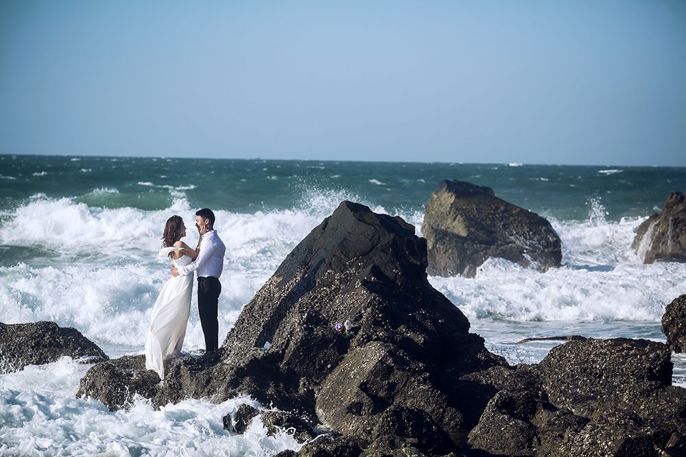 chụp hình cưới ở biển hạ long