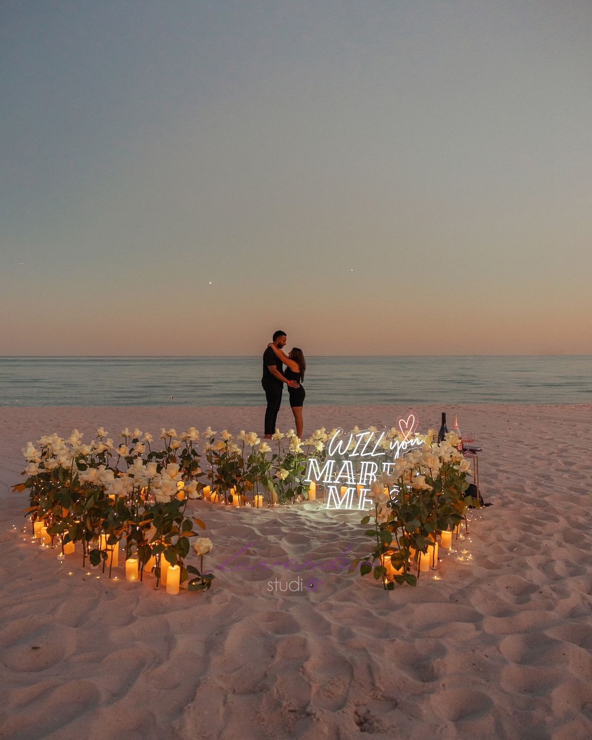 Báo giá gói chụp ảnh cầu hôn ở biển Sơn Trà Đà Nẵng