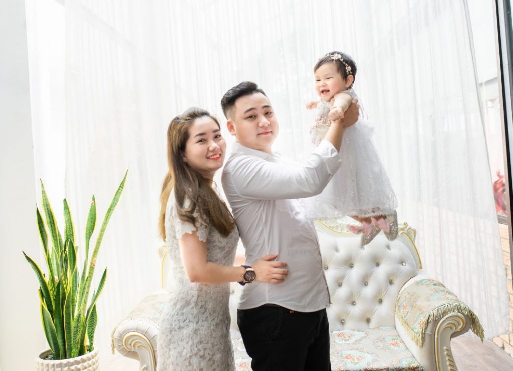 Chụp hình gia đình ở Huế