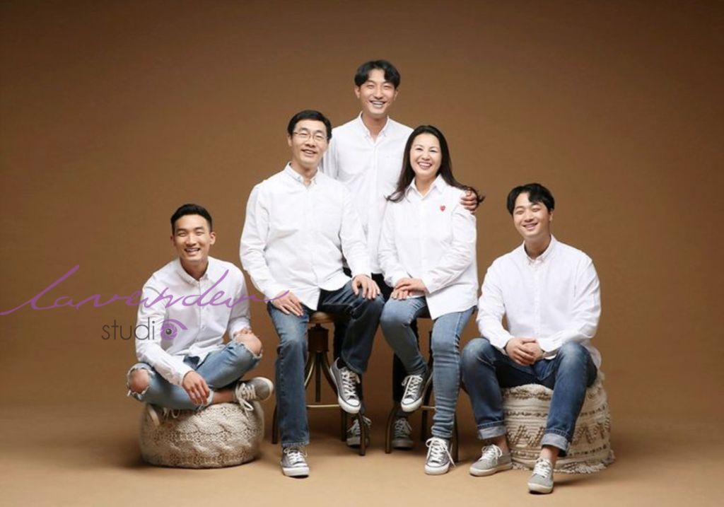 Giá chụp ảnh gia đình kiểu Hàn quốc