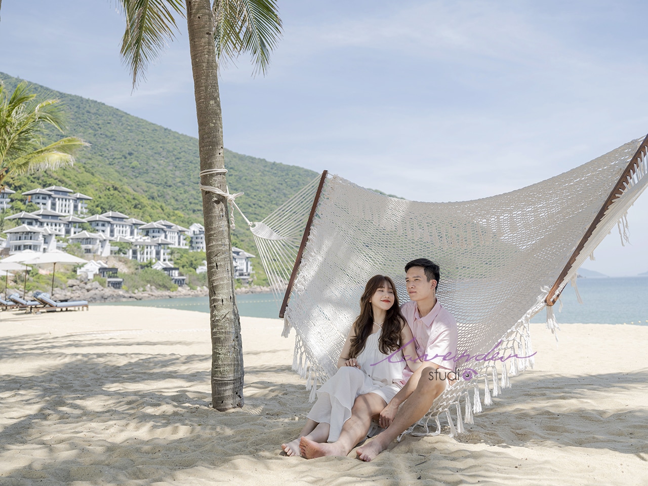 Dịch vụ chụp hình couple ở InterContinental Đà Nẵng giá bao nhiêu