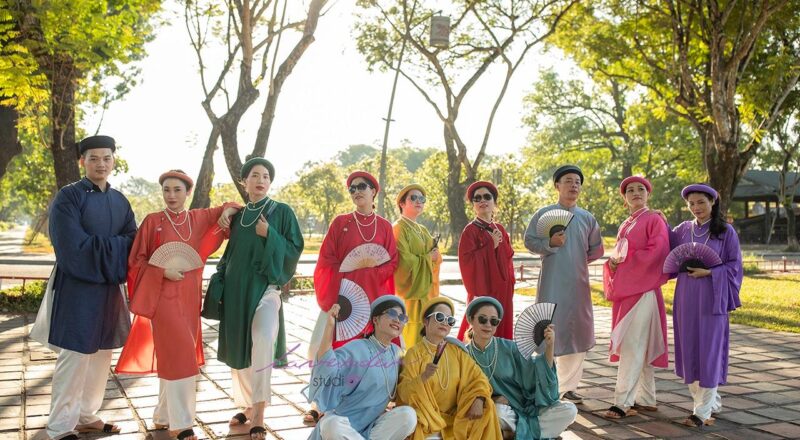 Tour thuê áo dài tấc chụp ảnh du lịch Huế cùng bạn bè