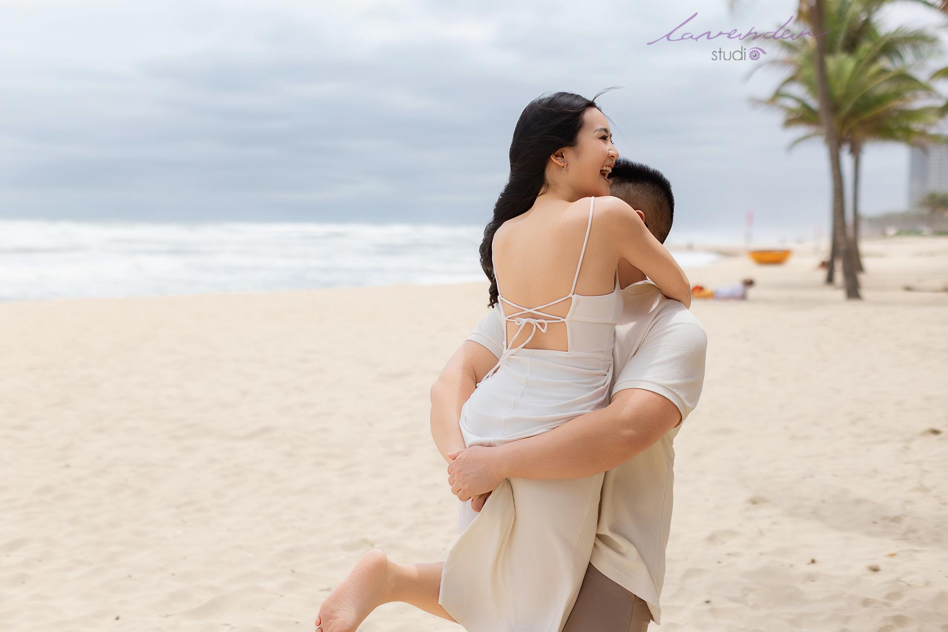 Xu hướng chụp ảnh cưới ở biển Lăng Cô, hoang sơ đẹp nhất Huế Xu hướng chụp ảnh cưới ở biển Lăng Cô, hoang sơ đẹp nhất Huế